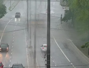 Inmet tem três alertas de chuvas intensas para municípios na Paraíba