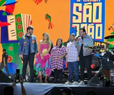 Casal descobre sexo de bebê no palco principal do São João 2025 de Campina Grande