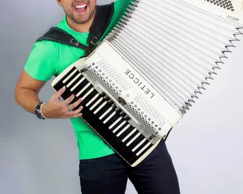 Nathan Vinícius em Galante