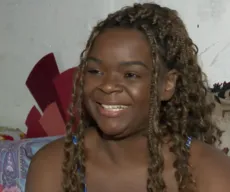Conheça Lucyanna Mel, cantora que viralizou após cantar em plateia de show