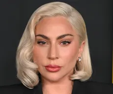 Penelopy Jean se apresenta em Campina Grande