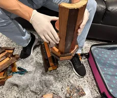 Mulher é presa e droga que viria para João Pessoa é apreendida em aeroporto