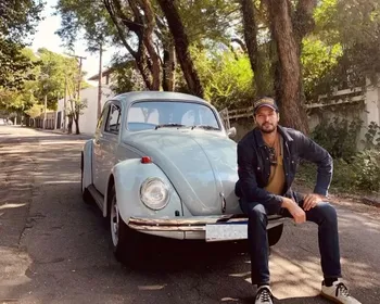 Leandro Lima vai parar em hospital e faz alerta após ingerir gasolina sem querer