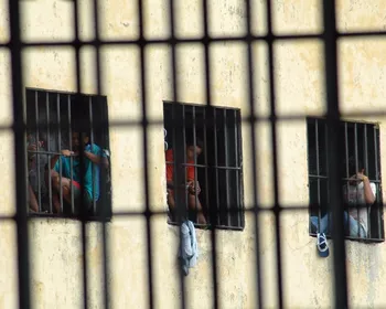 Dois detentos fogem do presídio do Monte Santo, em Campina Grande