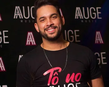 Show de Henry Freitas em João Pessoa é interrompido por suposta irregularidade ambiental
