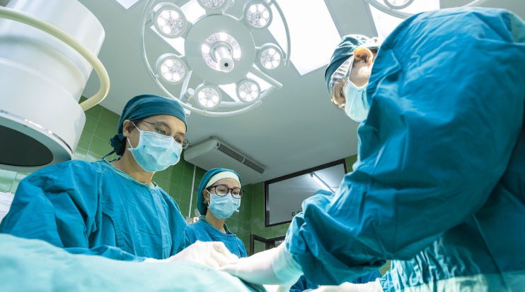 Concurso da Ebserh: inscrições para médicos na PB são abertas com salários a partir de R$ 11 mil