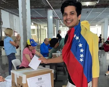 Queda de Maduro é 'ciclo de opressão que termina', diz venezuelano que se refugiou na Paraíba