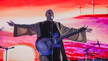 Frei Gilson em João Pessoa: reveja o show completo