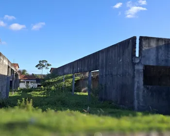 Quando a creche não abre, a cidadania fecha: obra parada reforça importância do controle social