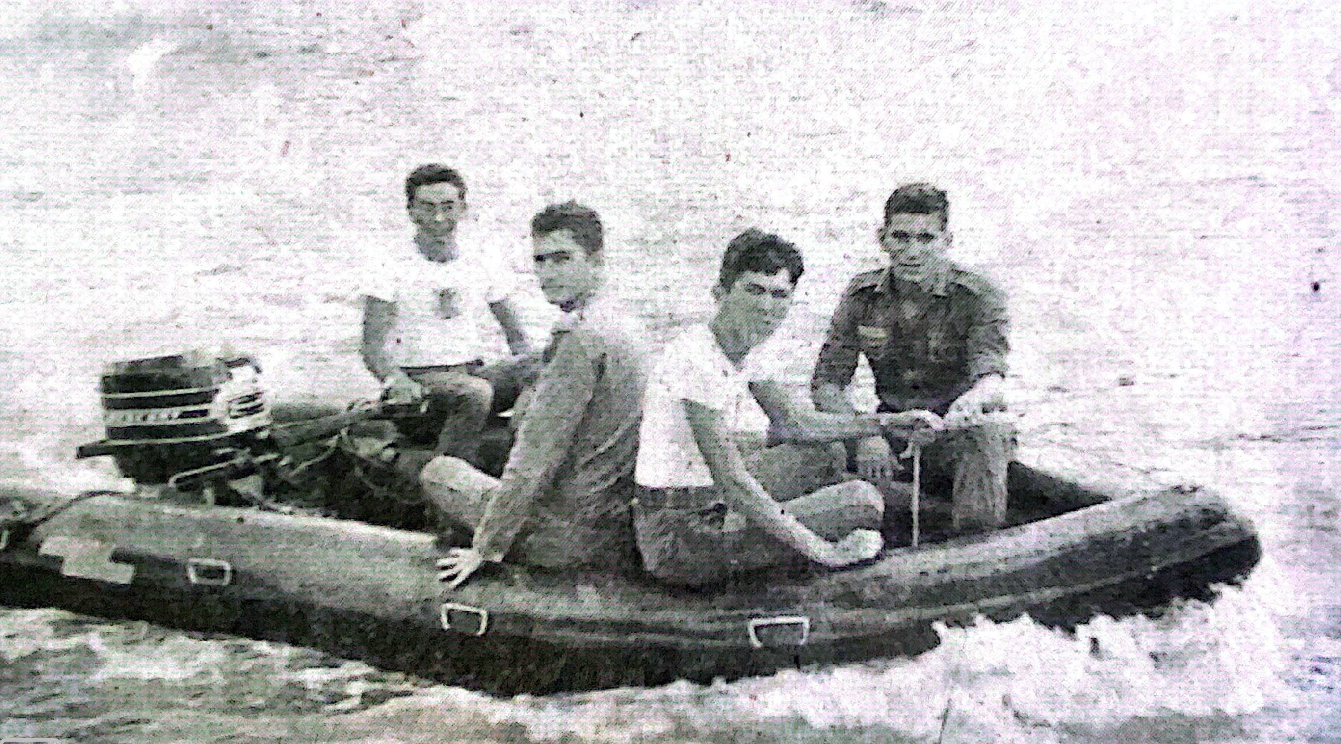 Bote que fazia a segurança da portada dias antes da tragédia