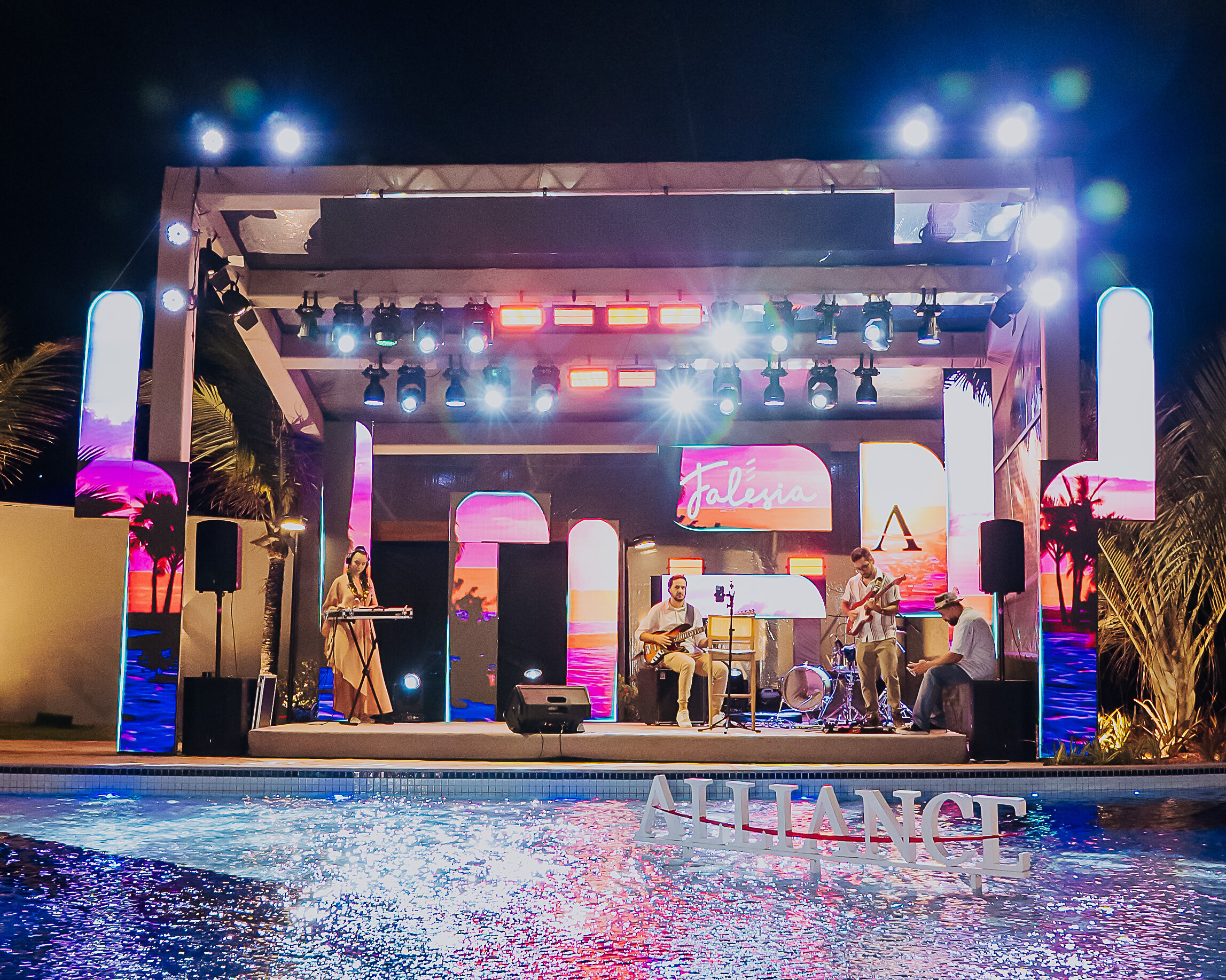 Falésia: novo endereço do alto padrão na Praia do Seixas