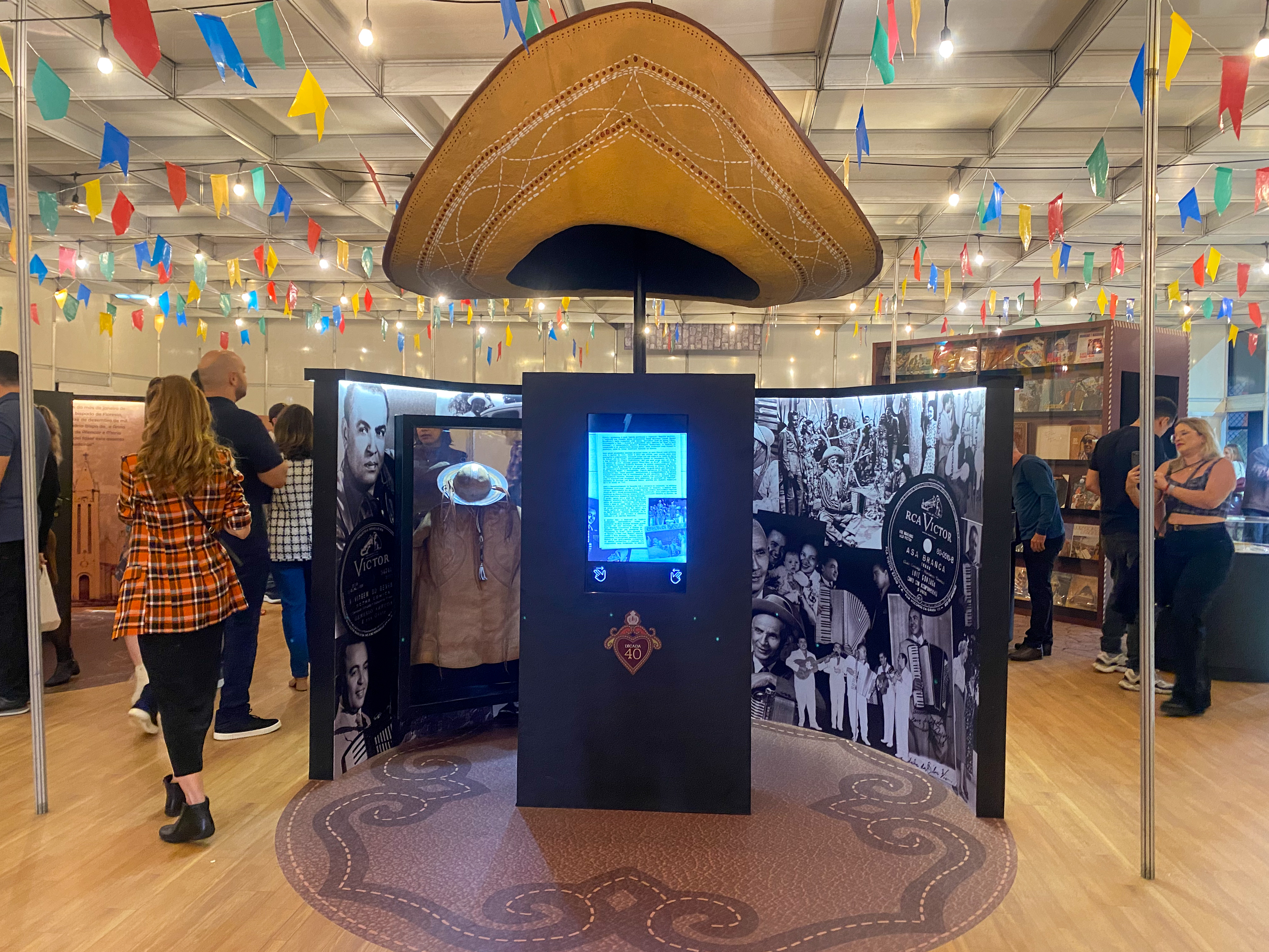 Luiz Gonzaga: exposição celebra a vida e a obra do Rei do Baião no São João de Campina Grande