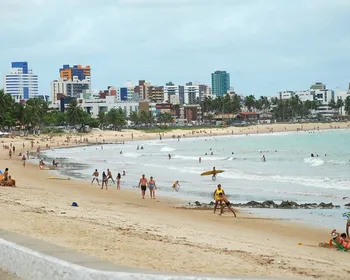 Somente um trecho de praia está impróprio para banho no Litoral da Paraíba neste fim de semana