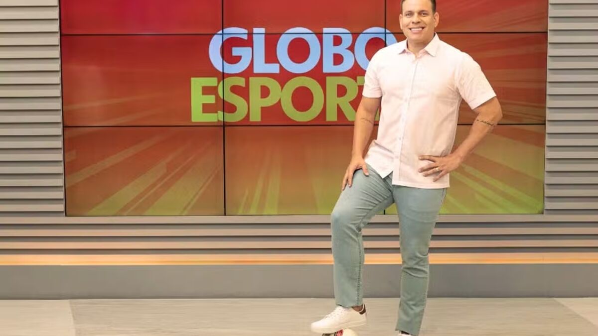 Danilo Alves comanda o Globo Esporte Paraíba deste sábado direto do Amigão, em Campina Grande