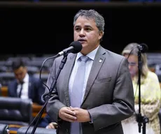 Após acordo, Efraim apresenta novo projeto da desoneração da folha