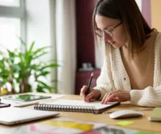 Enem 2026: é possível passar nas provas estudando poucas horas por dia?