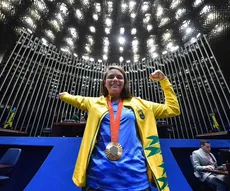 Silvana Fernandes é homenageada no Senado por representar o Brasil nas Paralimpíadas de Paris