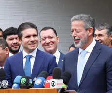 'Com um pé' na Presidência da Câmara, paraibano mantém reunião com Lula para debater emendas