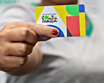Governo Federal anuncia aumento no Bolsa Família em mais de 15%