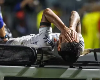 Aderlan tem ruptura do ligamento do joelho esquerdo e não joga mais pelo Santos em 2024
