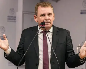 Na CBN, Chico Mendes diz que não pode "julgar" Léo Bezerra por apoio a Cícero Lucena