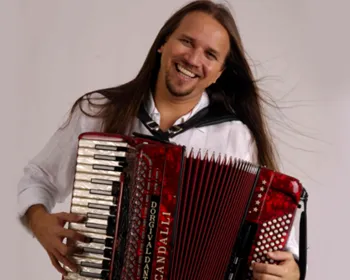 Dorgival Dantas faz show gratuito em João Pessoa