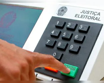 Eleitores não conseguiram votar após encerramento de urnas na Paraíba, diz promotora