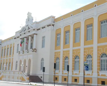 TJPB declara inconstitucional 'bolsa desempenho' paga a professores e policiais na Paraíba