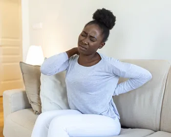 Fibromialgia é reconhecida como deficiência no Brasil: veja o que muda com a nova lei