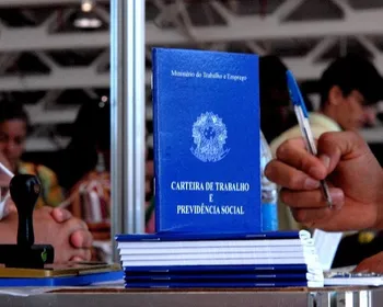 Veja as 1.727 vagas de emprego disponíveis nos Sines nesta semana