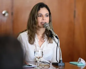 Rosália evita atritos no PSD, mas nega possível composição do partido com Romero Rodrigues