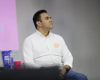 Prestes a assumir o Avante, Jhony Bezerra publica carta de desfiliação do PSB