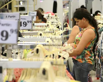 Varejo da Paraíba registra a 3ª maior alta do país no acumulado de 2025, aponta IBGE