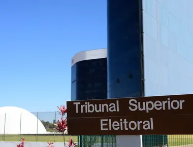 PT e PL vão concentrar 30% do Fundo Eleitoral de 2026; veja quanto cada partido receberá