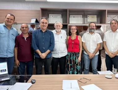 PSOL decide retirar candidatura para apoiar Cartaxo em João Pessoa