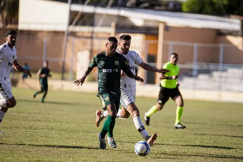 
				
					Altos x Treze pela Série D 2024: Galo vence fora de casa e conquista vantagem para jogo da volta
				
				