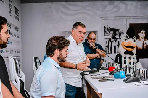 
				
					Apoio de Ruy a Queiroga em João Pessoa deve movimentar tabuleiro político em Campina Grande
				
				