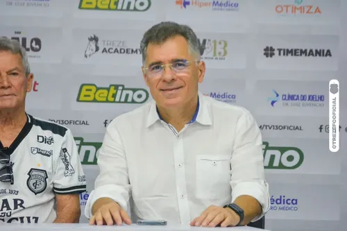 
				
					Artur Bolinha renuncia à presidência do Treze; diretoria entrega cargos e clube terá nova eleição
				
				