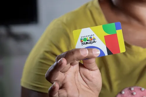 
				
					CadÚnico 2025: entenda sistema para receber o Bolsa Família
				
				