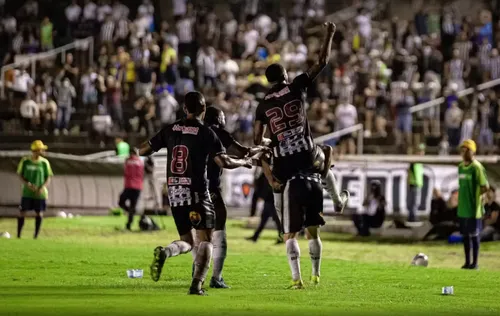 
				
					Botafogo-PB x Aparecidense: líderes isolados, invictos, intranquilos
				
				