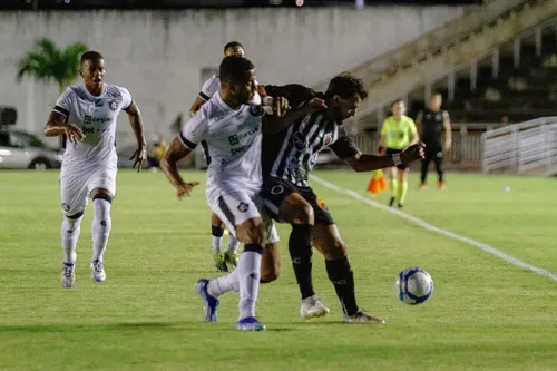 
				
					Botafogo-PB x Remo pela Série C 2024: já eliminado, Belo vence o Leão Azul por 3 a 0
				
				