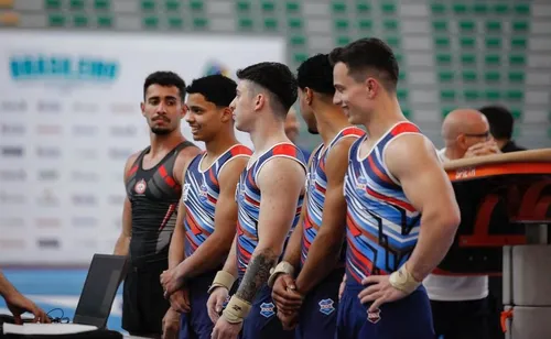 

					Brasileiro de Ginástica Artística tem sexta-feira (20) de competições masculinas

				