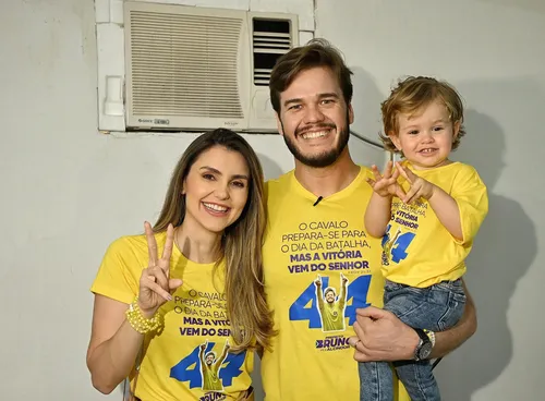 
				
					Bruno Cunha Lima (União) é reeleito prefeito de Campina Grande
				
				