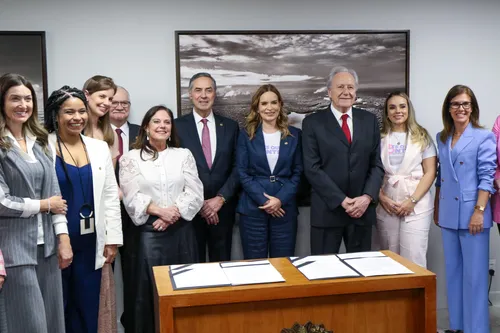 
				
					CNJ e Ministério da Justiça aderem ao programa 'Antes que Aconteça'
				
				