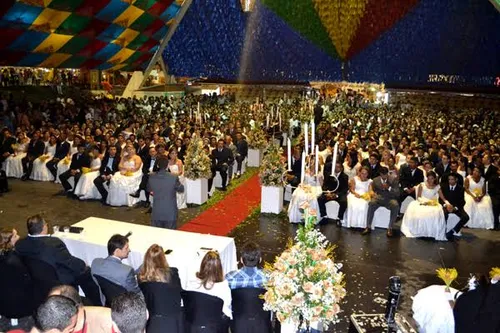 
				
					Casamento Coletivo do São João de Campina Grande acontece nesta quarta (12)
				
				