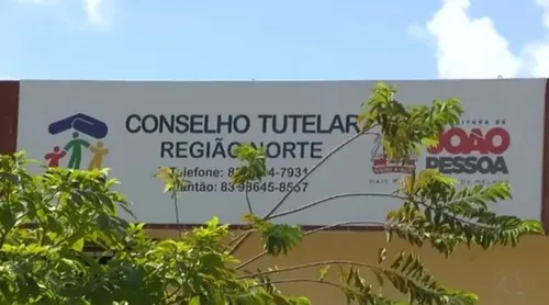 
				
					Cícero autoriza retorno às funções do conselheiro tutelar alvo da Território Livre
				
				