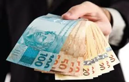 
				
					Mega da Virada: vencedor de R$ 181 milhões em João Pessoa já deixou de ganhar R$ 629 mil a mais
				
				