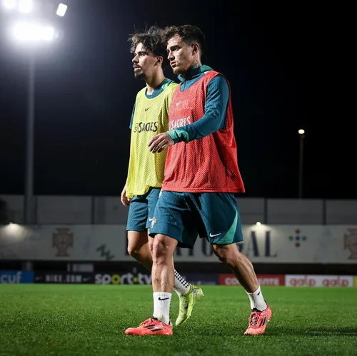 
				
					Com mais de 20 jogos por Portugal, Otávio se consolida entre as peças importantes da seleção
				
				