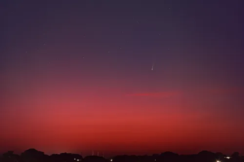 
				
					'Cometa do Século': veja imagens e saiba como observar fenômeno
				
				