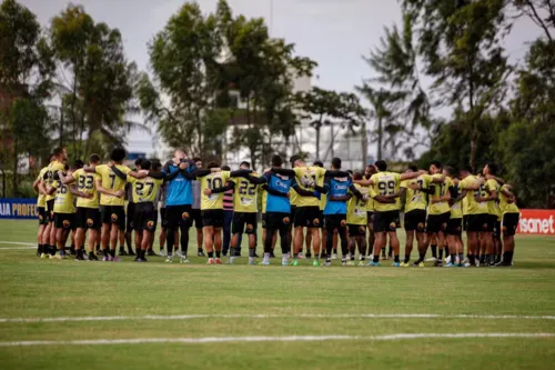 
				
					Conheça o elenco do Botafogo-PB para 2025
				
				